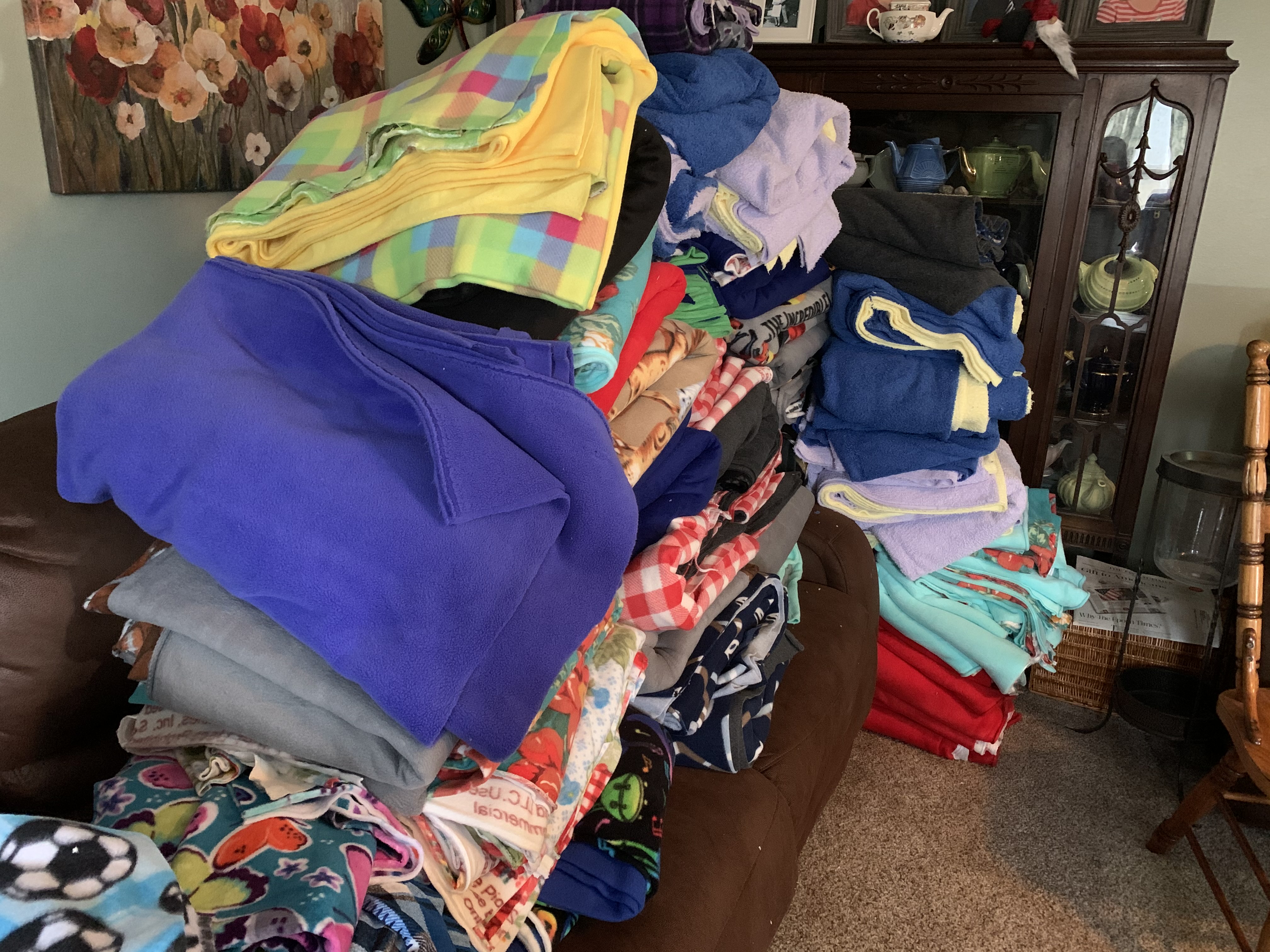 JE Senior collects fleece to cut into blankets for Upstate Golisano Children's hospital patients