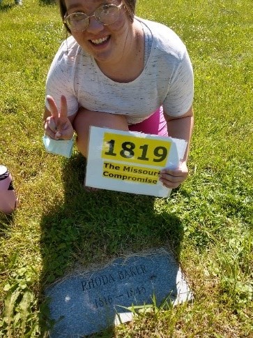 JEMS students visit the Quince St. Cemetery