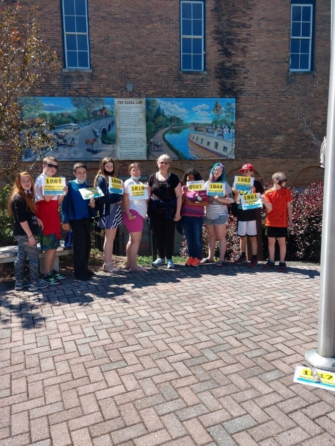 JEMS students visit the Quince St. Cemetery