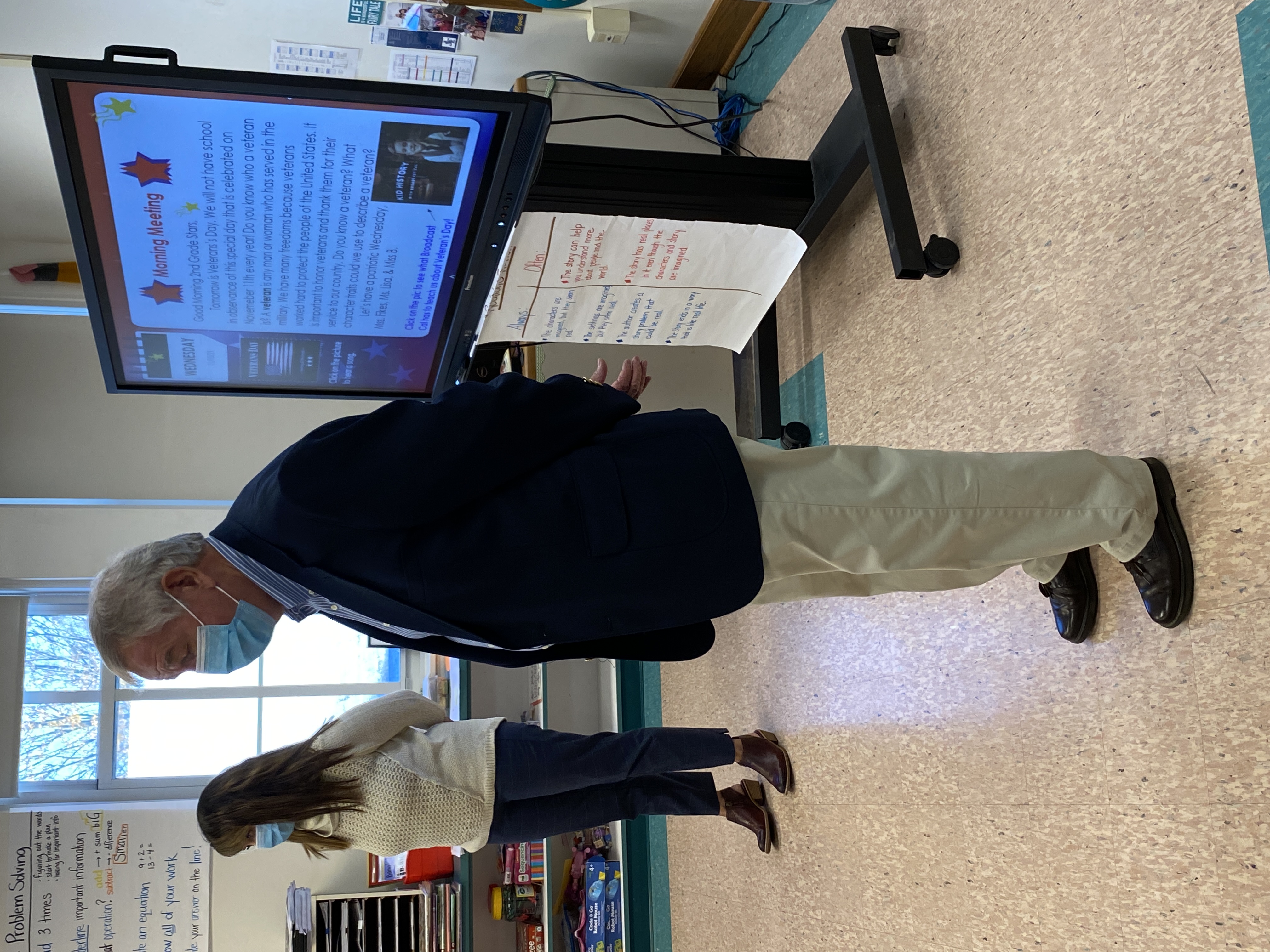 Veteran Mr. Martin speaks with an EE class about his experiences