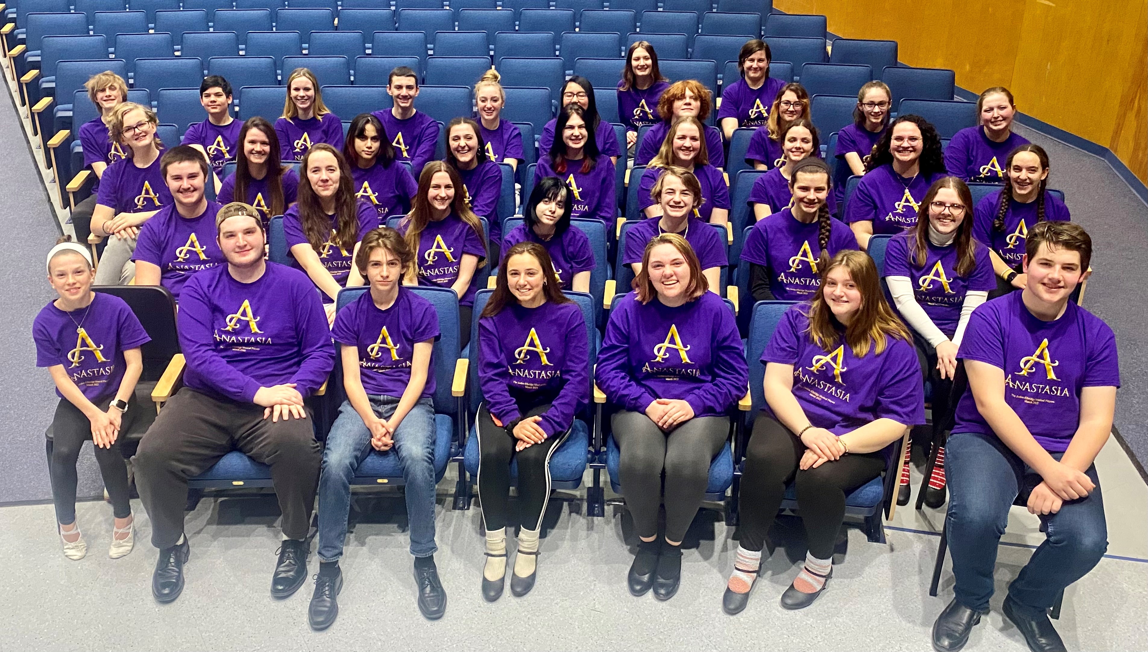 Cast of JEHS' 2022 production of 'Anastasia'