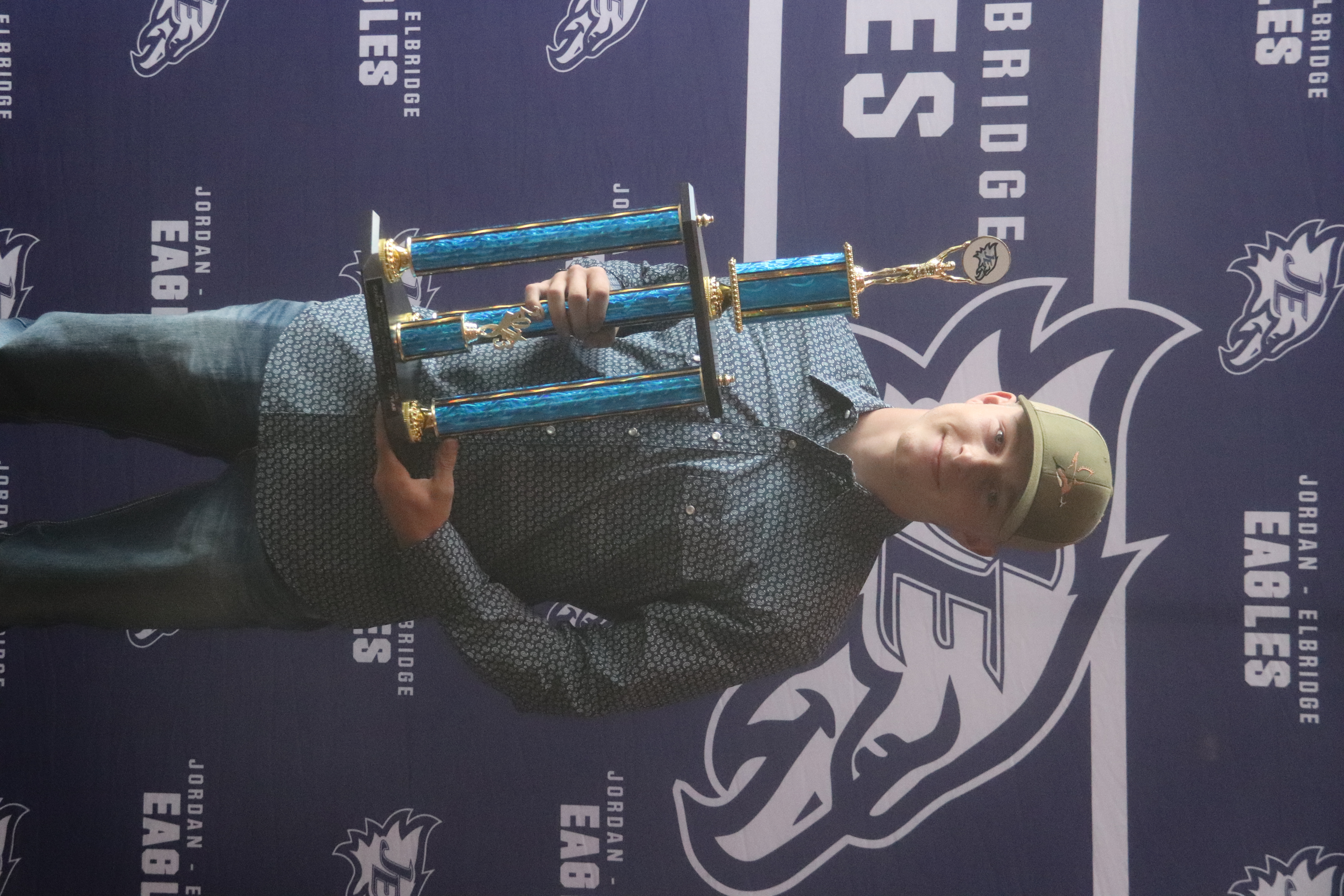 Bryan Tanner receives the Athlete of the Year award